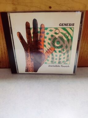 Genesis - Invisible Touch -Original 1986 CD ( includes booklet)